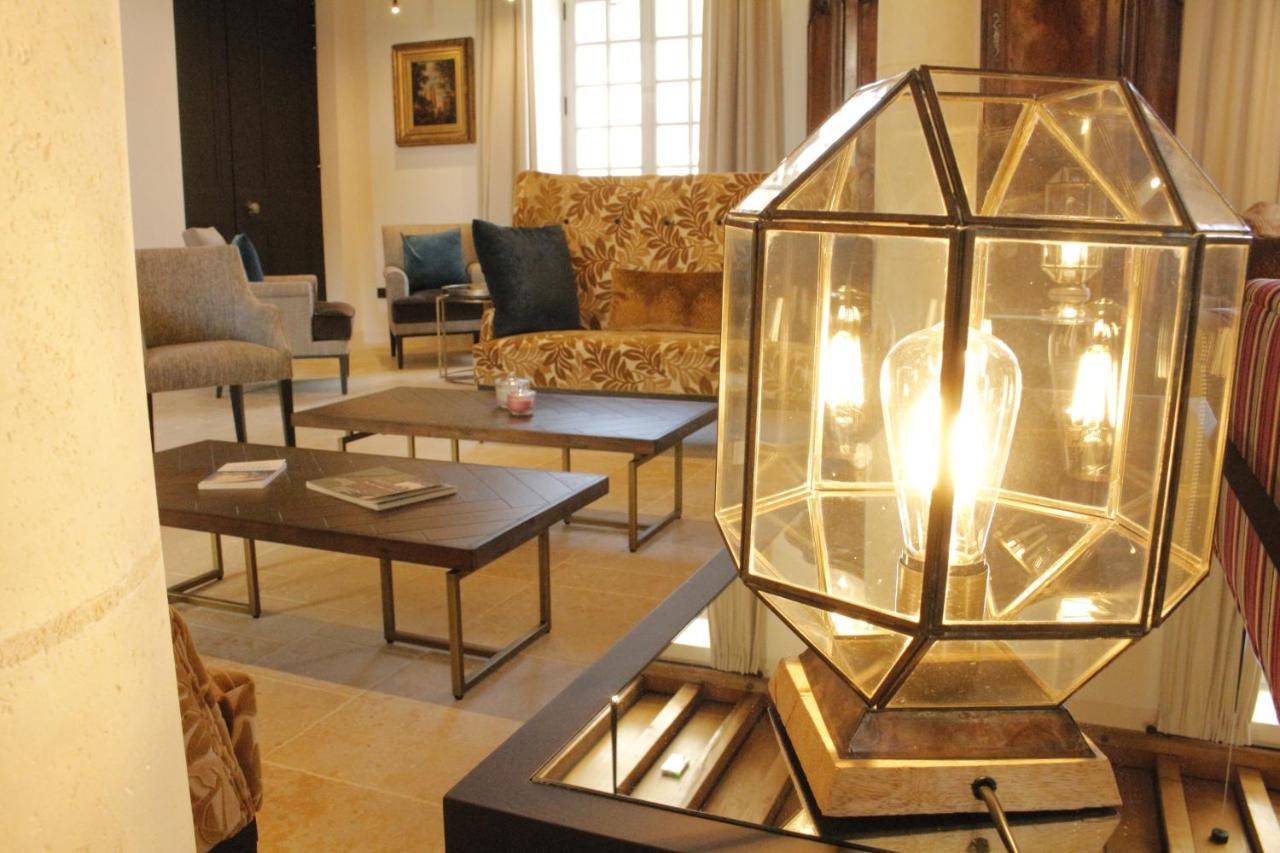 College Des Doctrinaires Hotel Лектур Екстериор снимка
